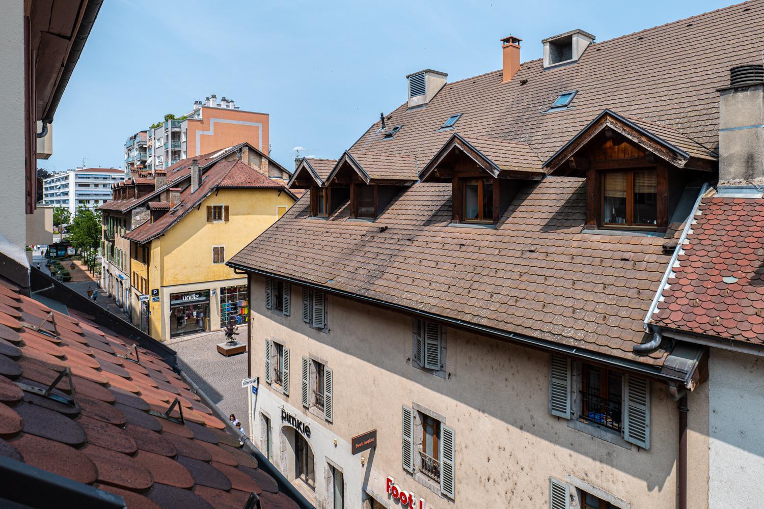 Carnot Duplex, Spacieux 3 Pieces Avec 2 Chambres Sur Les Rue Pietonnes Annecy Buitenkant foto